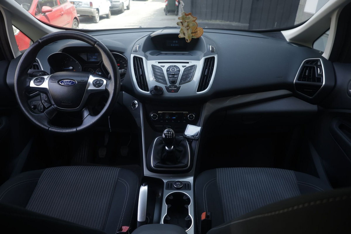 Ford C-Max 1.6 TDCi 115CV Titanium (2)