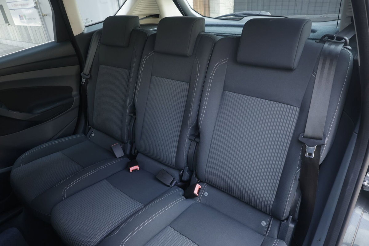 Ford C-Max 1.6 TDCi 115CV Titanium (3)