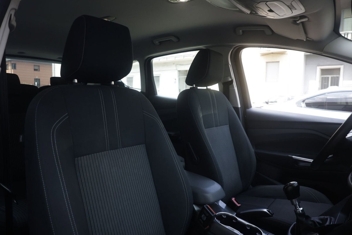 Ford C-Max 1.6 TDCi 115CV Titanium (6)