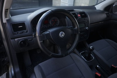 Volkswagen Golf 1.9 TDI 5p. Comfortline (14)