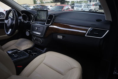 Mercedes-Benz GLS 350 d 4Matic Premium Plus (10)