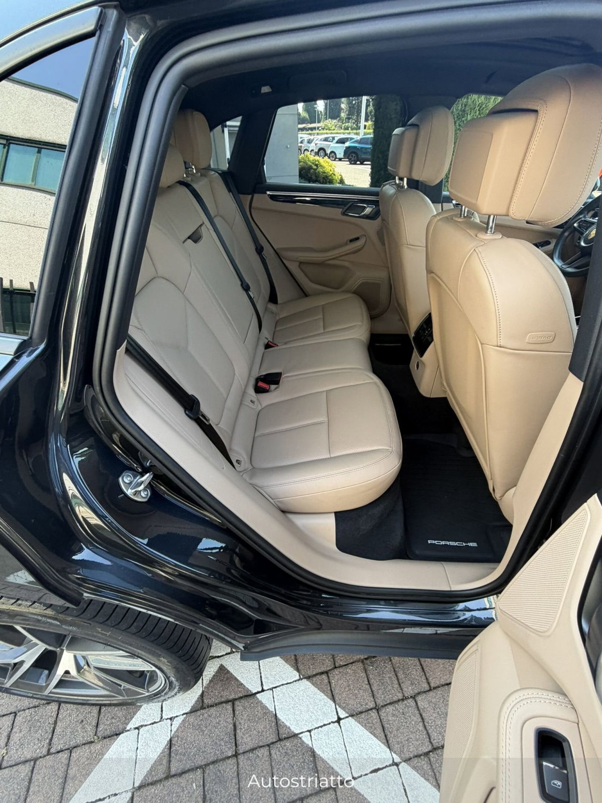 Porsche Macan 2.0 265cv pdk (18)