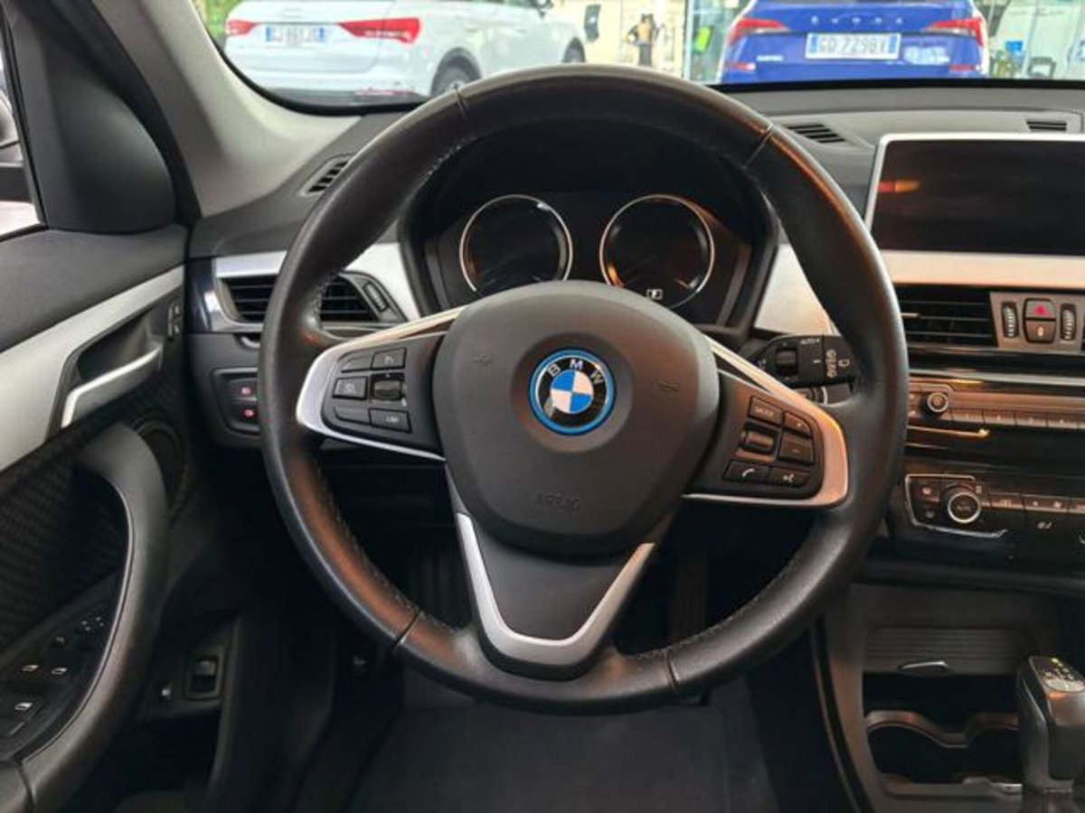 BMW X1 xDrive25e Business Advantage (10)