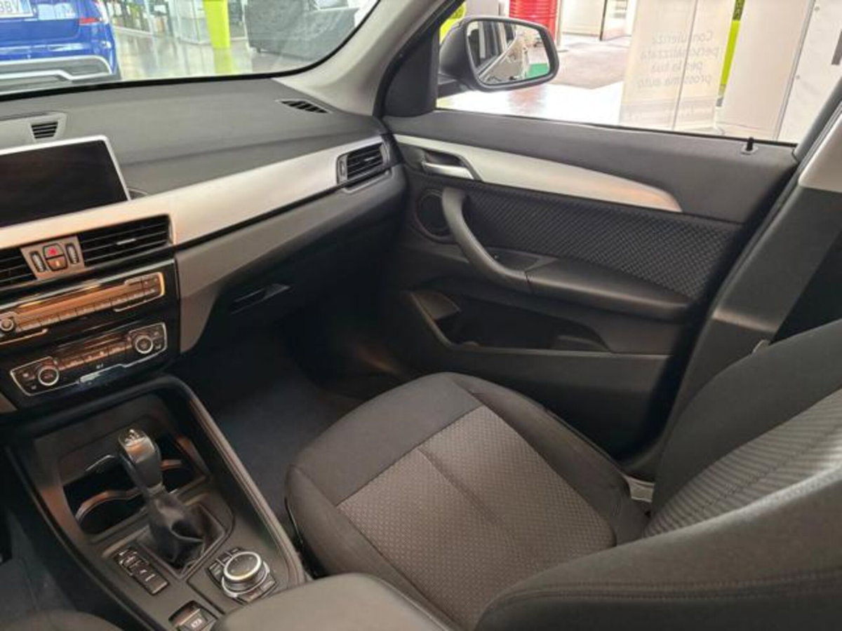 BMW X1 xDrive25e Business Advantage (11)