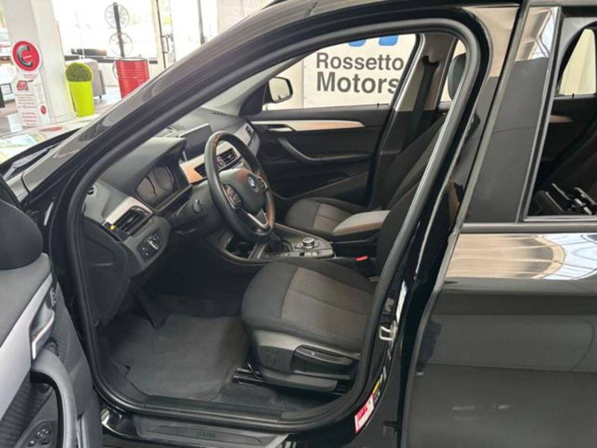 BMW X1 xDrive25e Business Advantage (7)