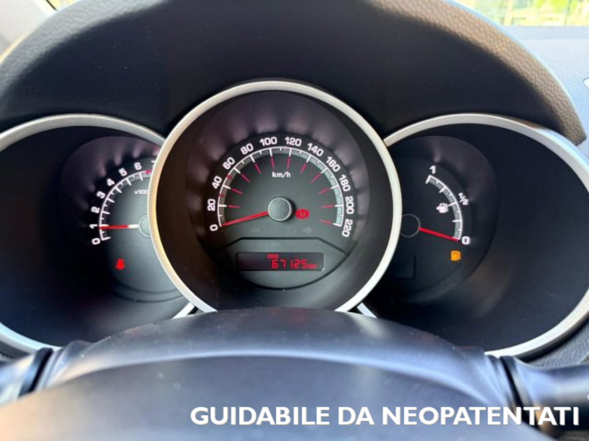 Kia Venga 1.4 CVVT Cool (12)