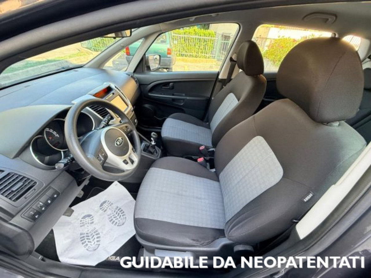 Kia Venga 1.4 CVVT Cool (8)