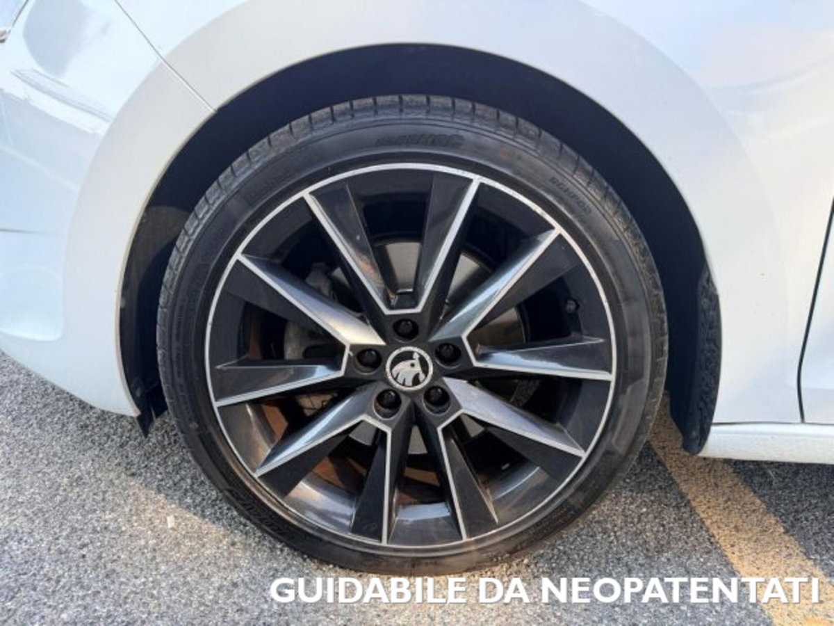 Skoda Rapid Spaceback TDI 115 CV Design Edition (6)