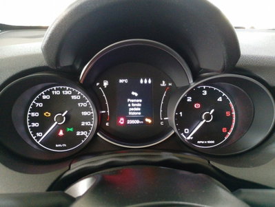 Fiat 500X 1.3 mjet Sport 95cv (17)