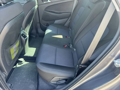 Hyundai Tucson 1.7 CRDi XPossible (12)