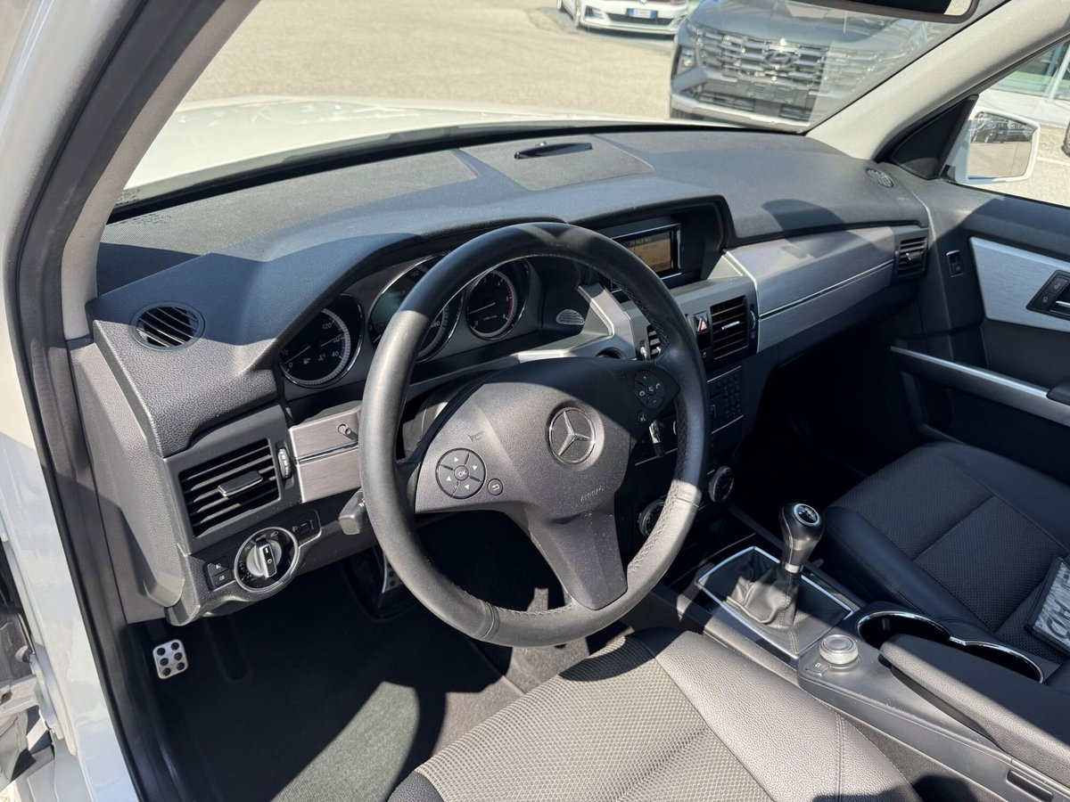 Mercedes-Benz GLK 200 CDI Sport (10)