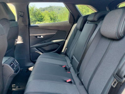 Peugeot 3008 BlueHDi 130 S&S EAT8 Allure Pack (14)