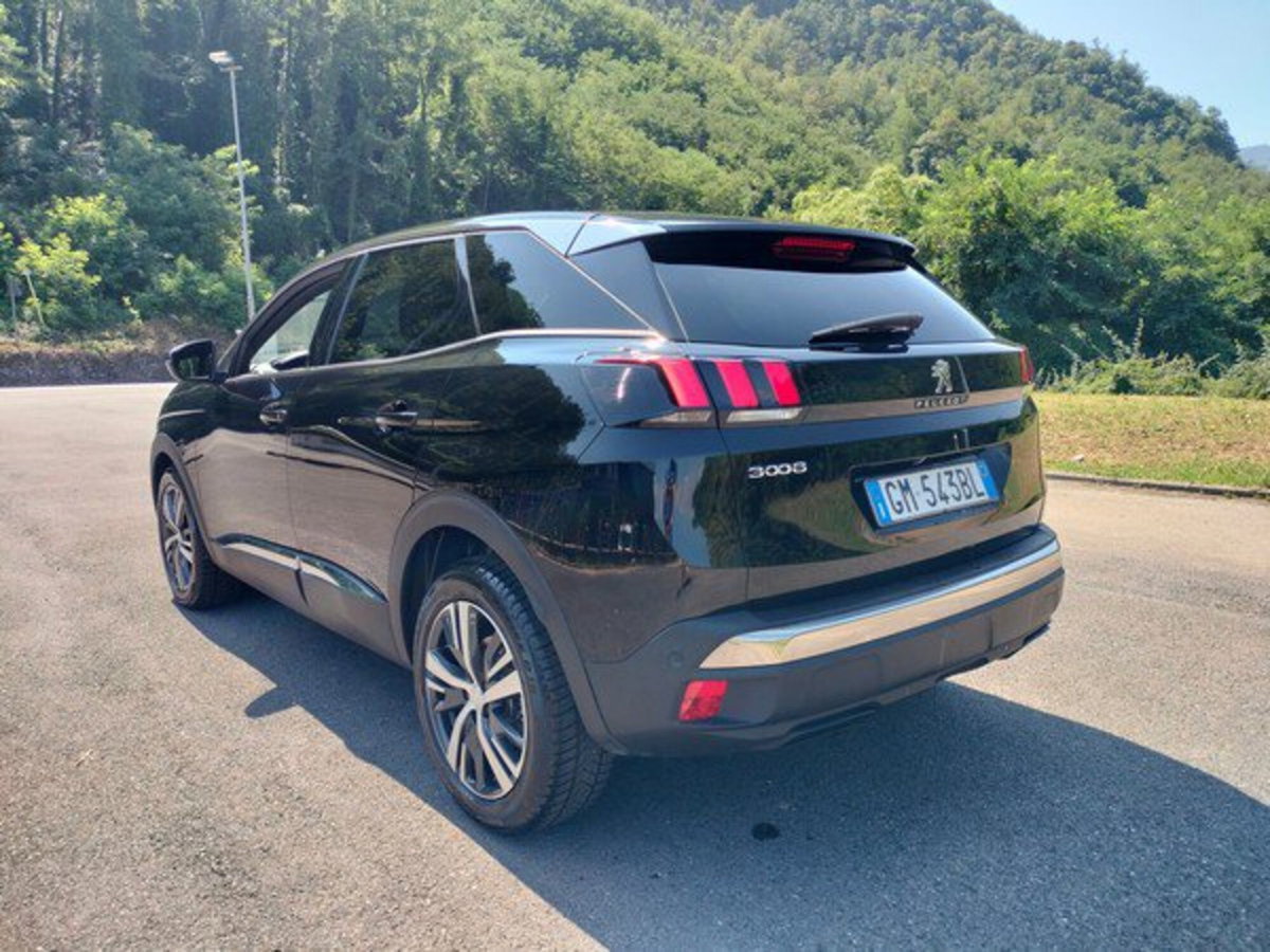 Peugeot 3008 BlueHDi 130 S&S EAT8 Allure Pack (8)