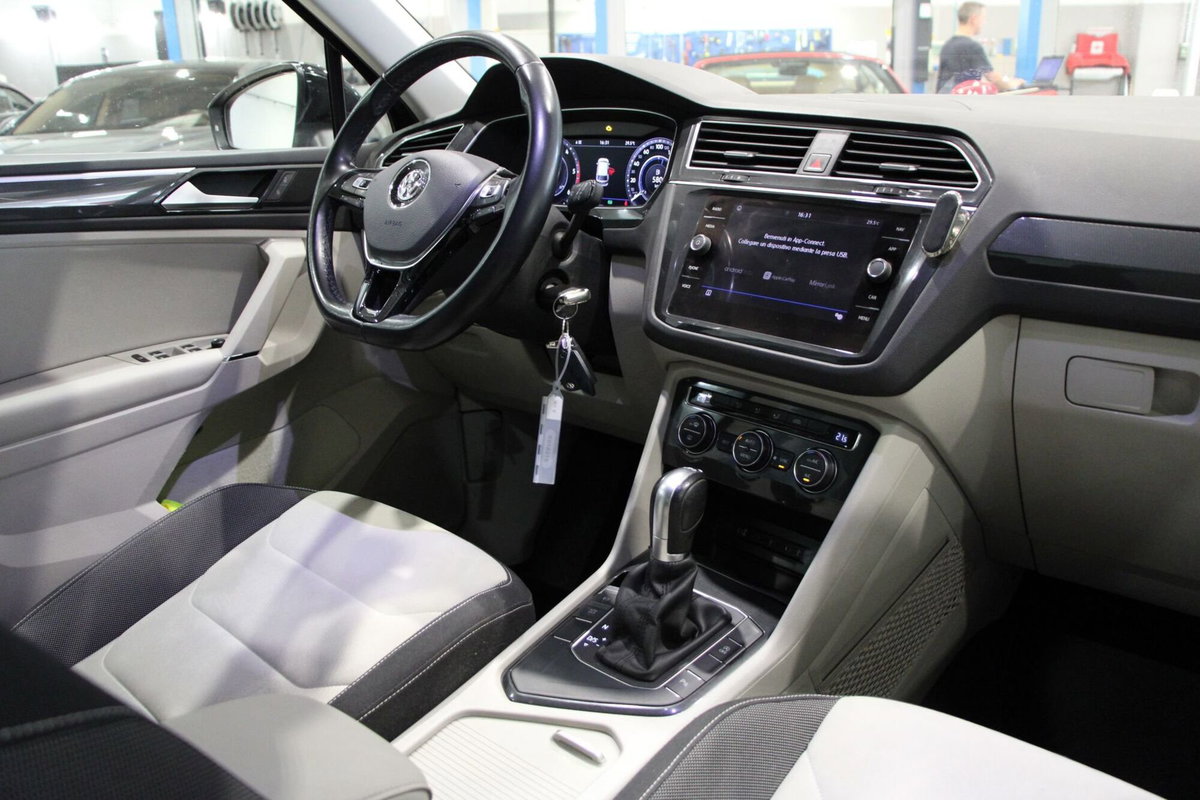 Volkswagen Tiguan 2.0 tdi Edition 20 150cv dsg (14)