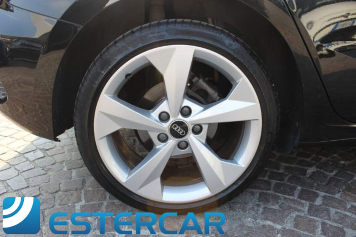 Audi A3 Sportback 30 TDI S tronic Business Advanced (12)