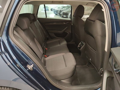 Skoda Octavia Station Wagon 1.0 e-TEC DSG Wagon Ambition (7)