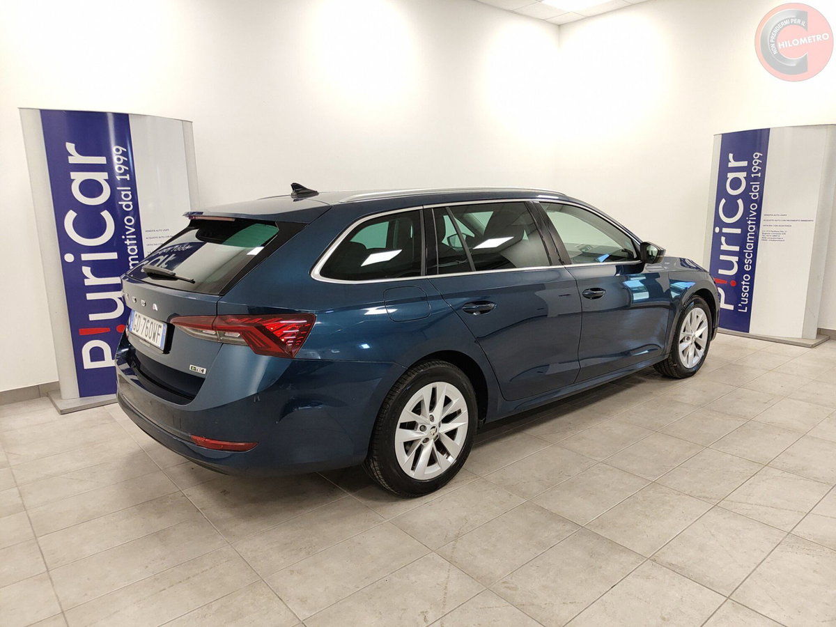 Skoda Octavia Station Wagon 1.0 e-TEC DSG Wagon Ambition (8)