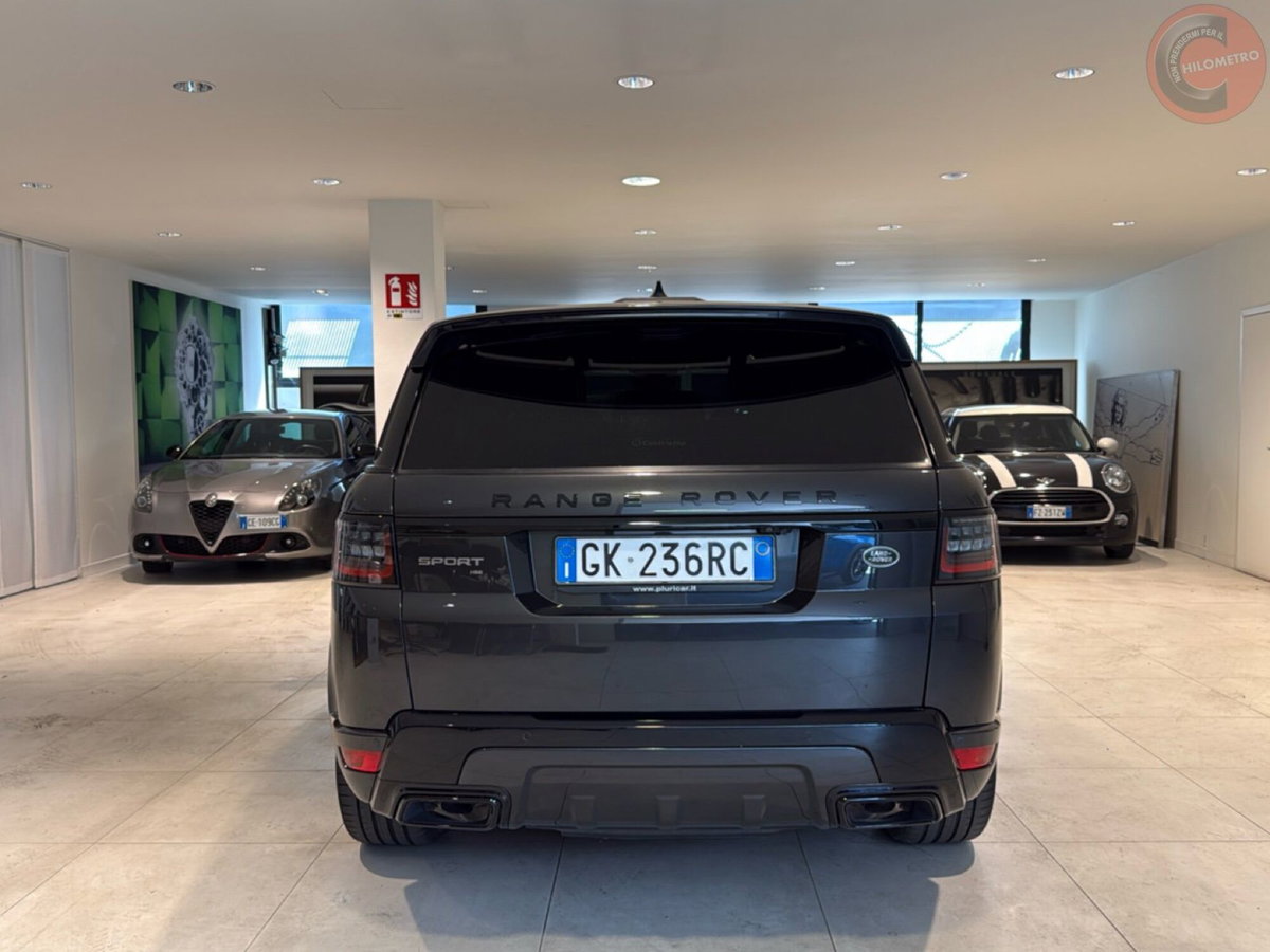 Land Rover Range Rover Sport 3.0D l6 249 CV HSE Dynamic Stealth (16)