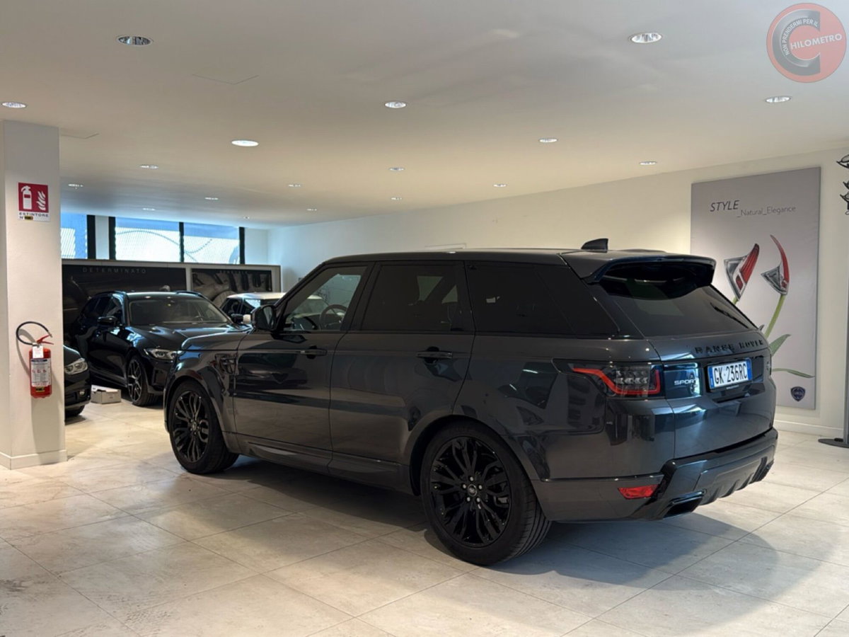 Land Rover Range Rover Sport 3.0D l6 249 CV HSE Dynamic Stealth (6)