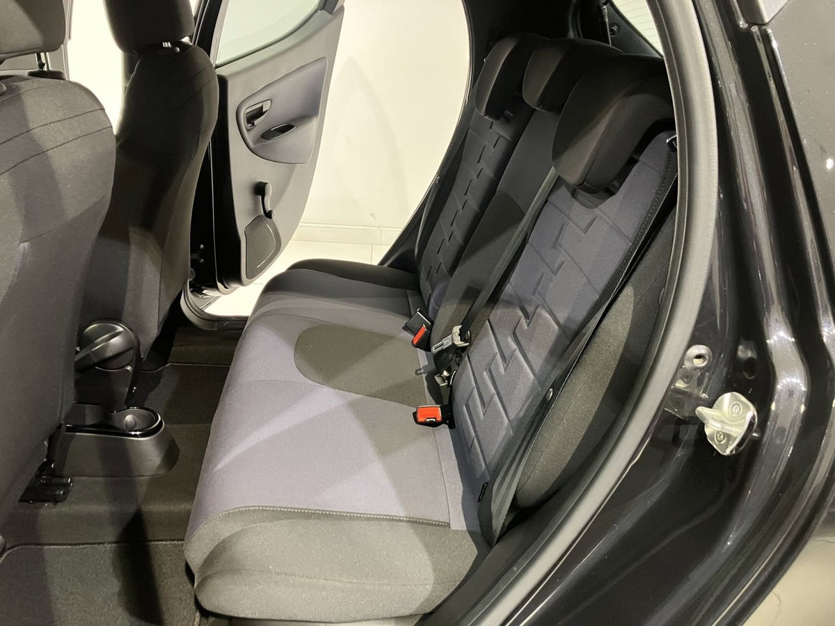 Lancia Ypsilon 1.0 FireFly 5 porte S&S Hybrid Gold Plus (11)
