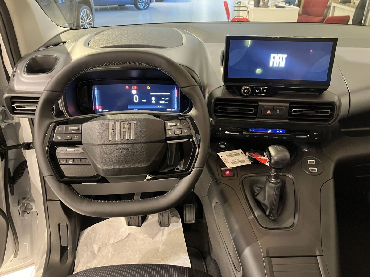 Fiat Doblò 1.2 t Magic Top 110cv (11)