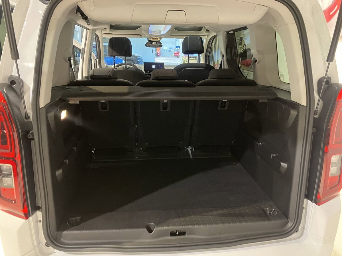 Fiat Doblò 1.2 t Magic Top 110cv (9)