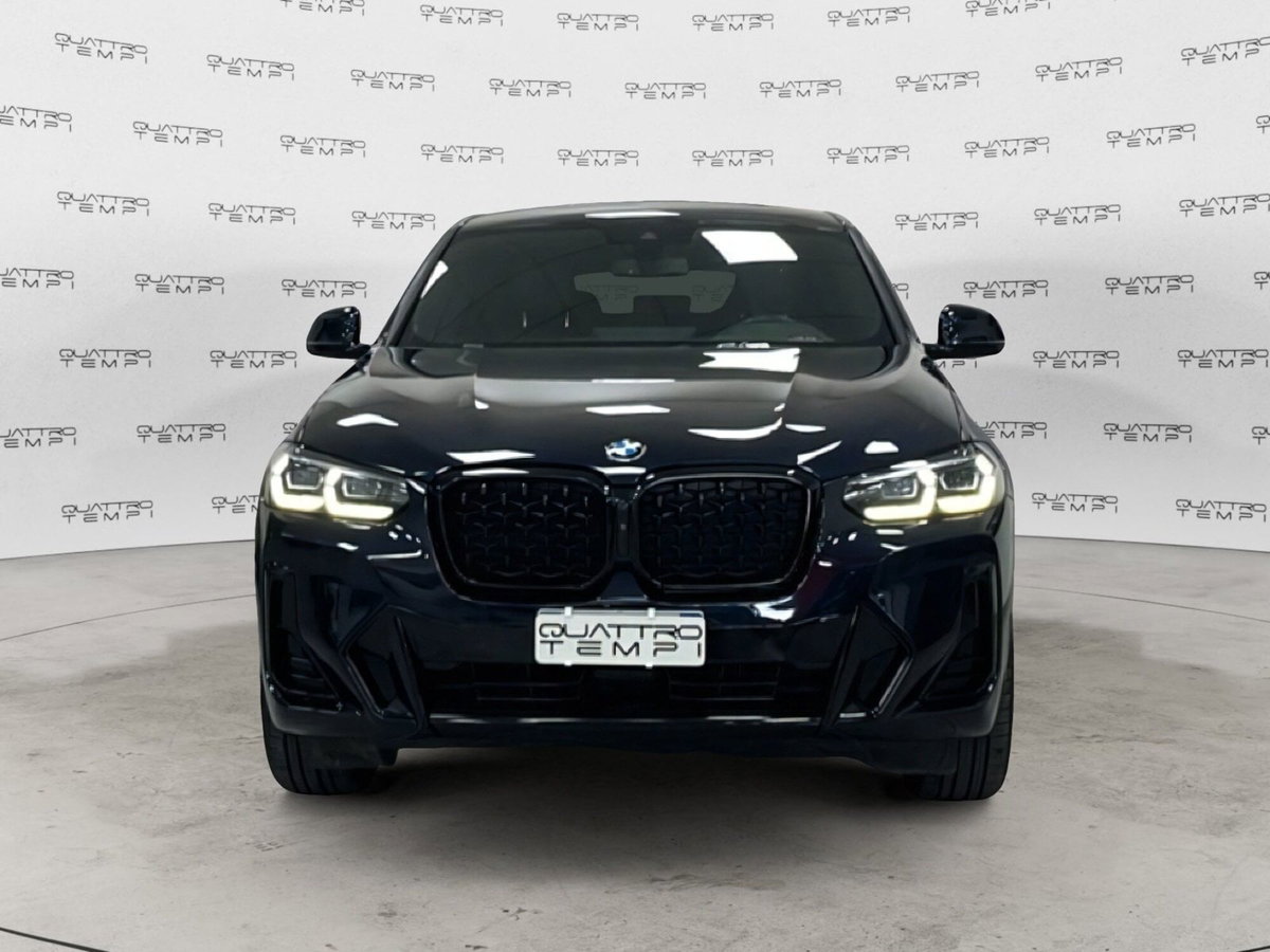 BMW X4 xDrive20iA Msport (2)
