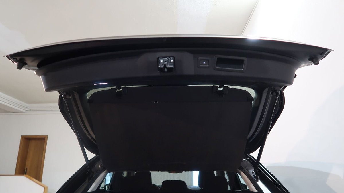 Mazda CX-60 2.5 phev Exclusive Line tetto pan. Comfort awd auto (14)