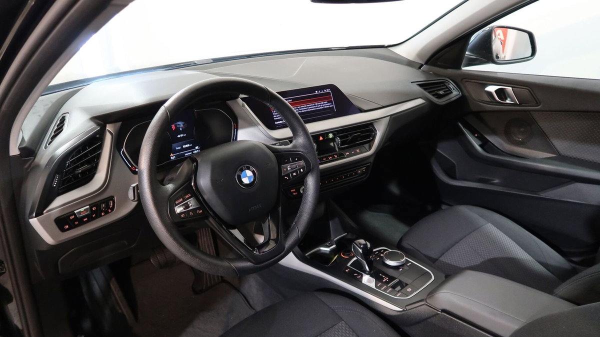 BMW Serie 1 5p. 116d 5p. Advantage (2)