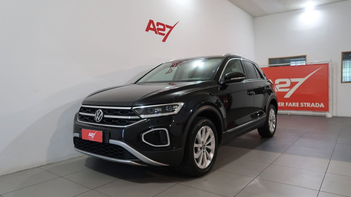 Volkswagen T-Roc 2.0 tdi Style 115cv (19)