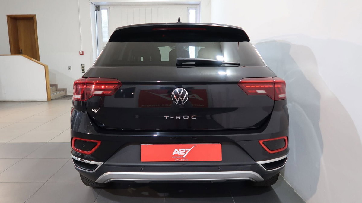 Volkswagen T-Roc 2.0 tdi Style 115cv (9)