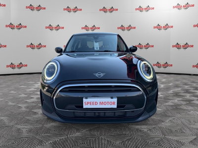 MINI Mini 1.5 Cooper Essential 5 porte (2)