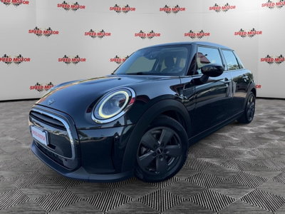 MINI Mini 1.5 Cooper Essential 5 porte (4)