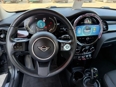 MINI Mini 1.5 Cooper Essential 5 porte (9)