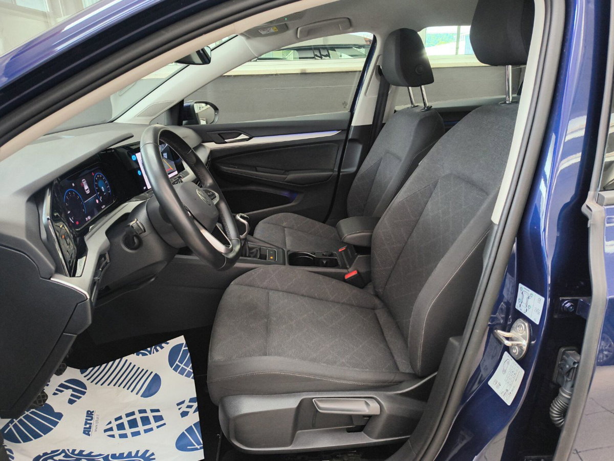 Volkswagen Golf 1.0 TSI EVO Life (9)