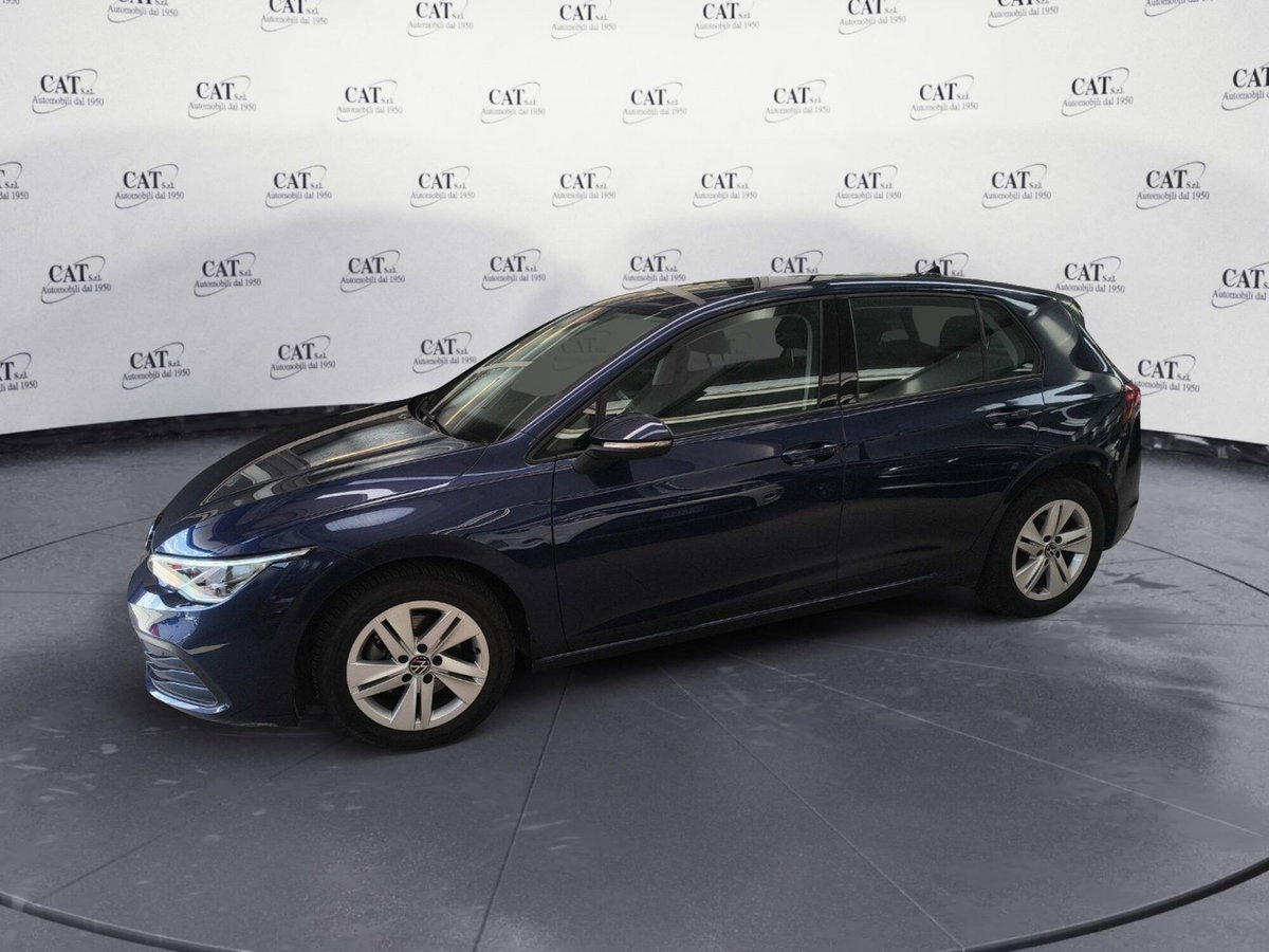 Volkswagen Golf 1.0 TSI EVO Life (6)