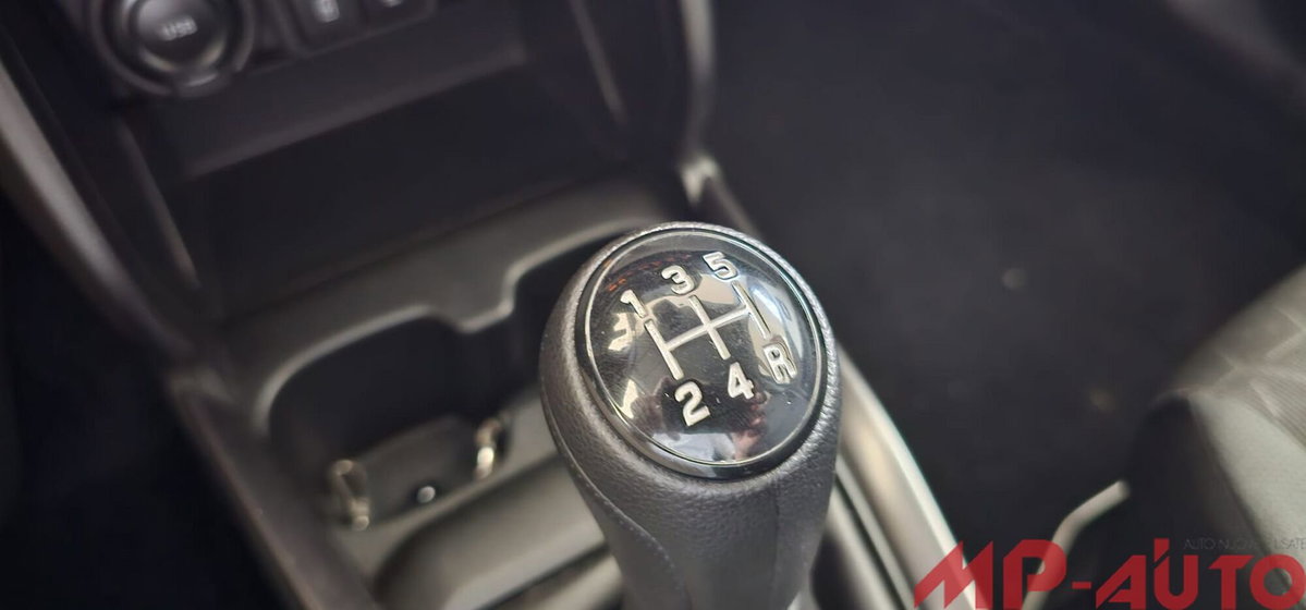 Suzuki Swift 1.2 Hybrid Easy Top (11)