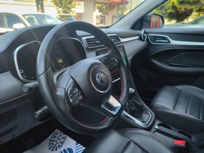 Mg ZS ZS 1.5 Luxury (10)