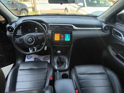 Mg ZS ZS 1.5 Luxury (12)