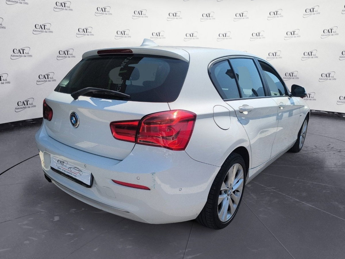 BMW Serie 1 5p. 120i 5p. Urban (6)