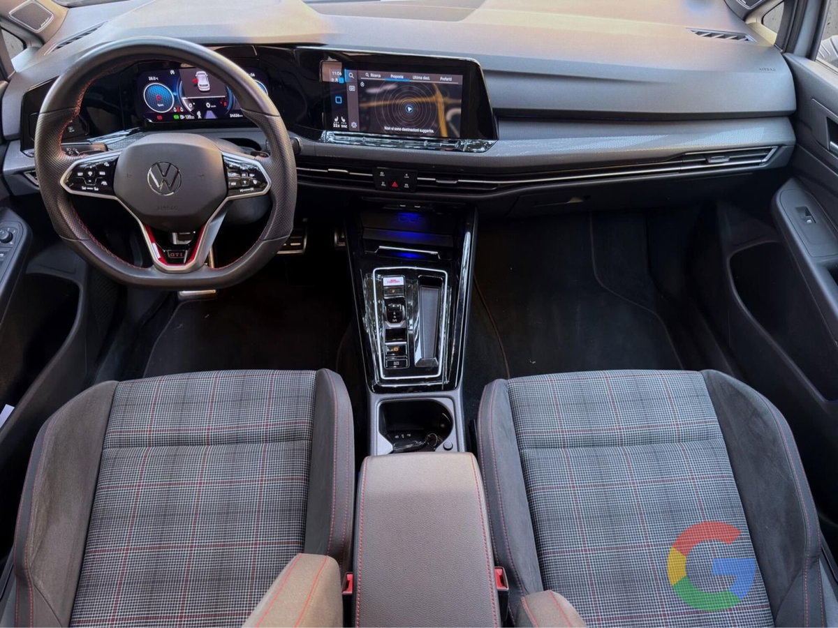 Volkswagen Golf 2.0 TSI GTI DSG (9)