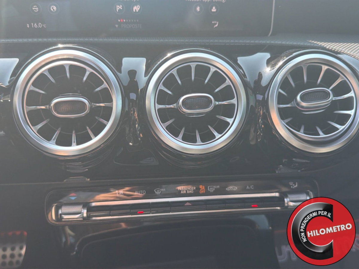 Mercedes-Benz Classe A 180 d Automatic Premium (18)