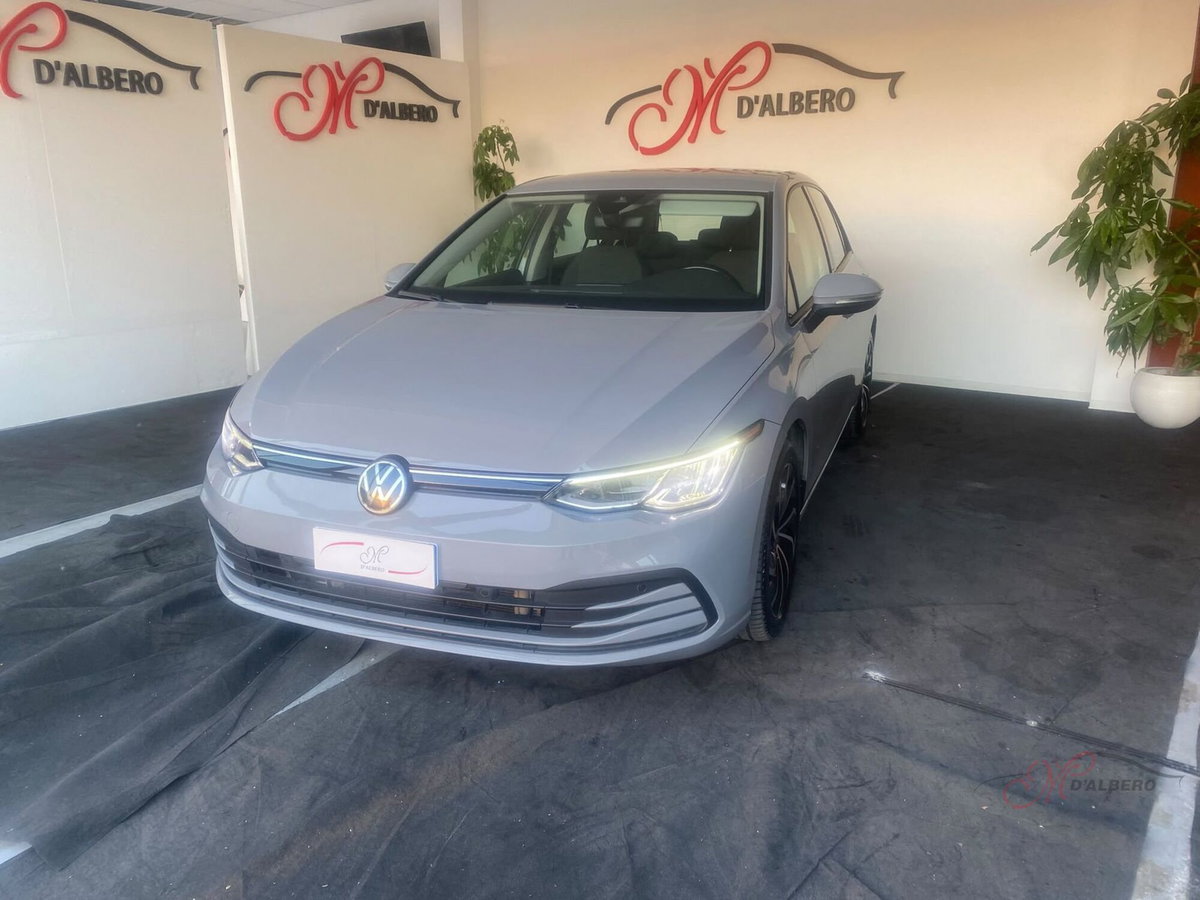 Volkswagen Golf 1.0 TSI EVO Life (3)