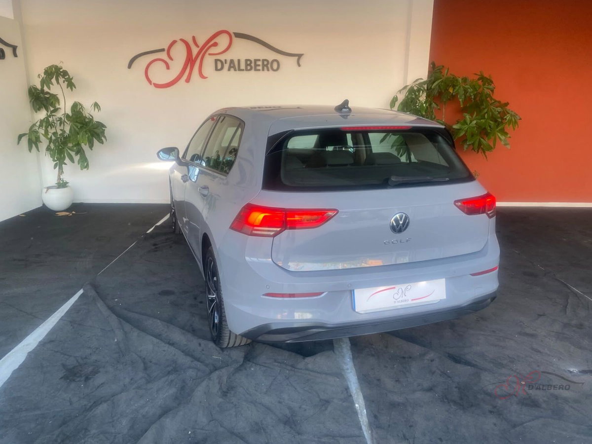 Volkswagen Golf 1.0 TSI EVO Life (6)
