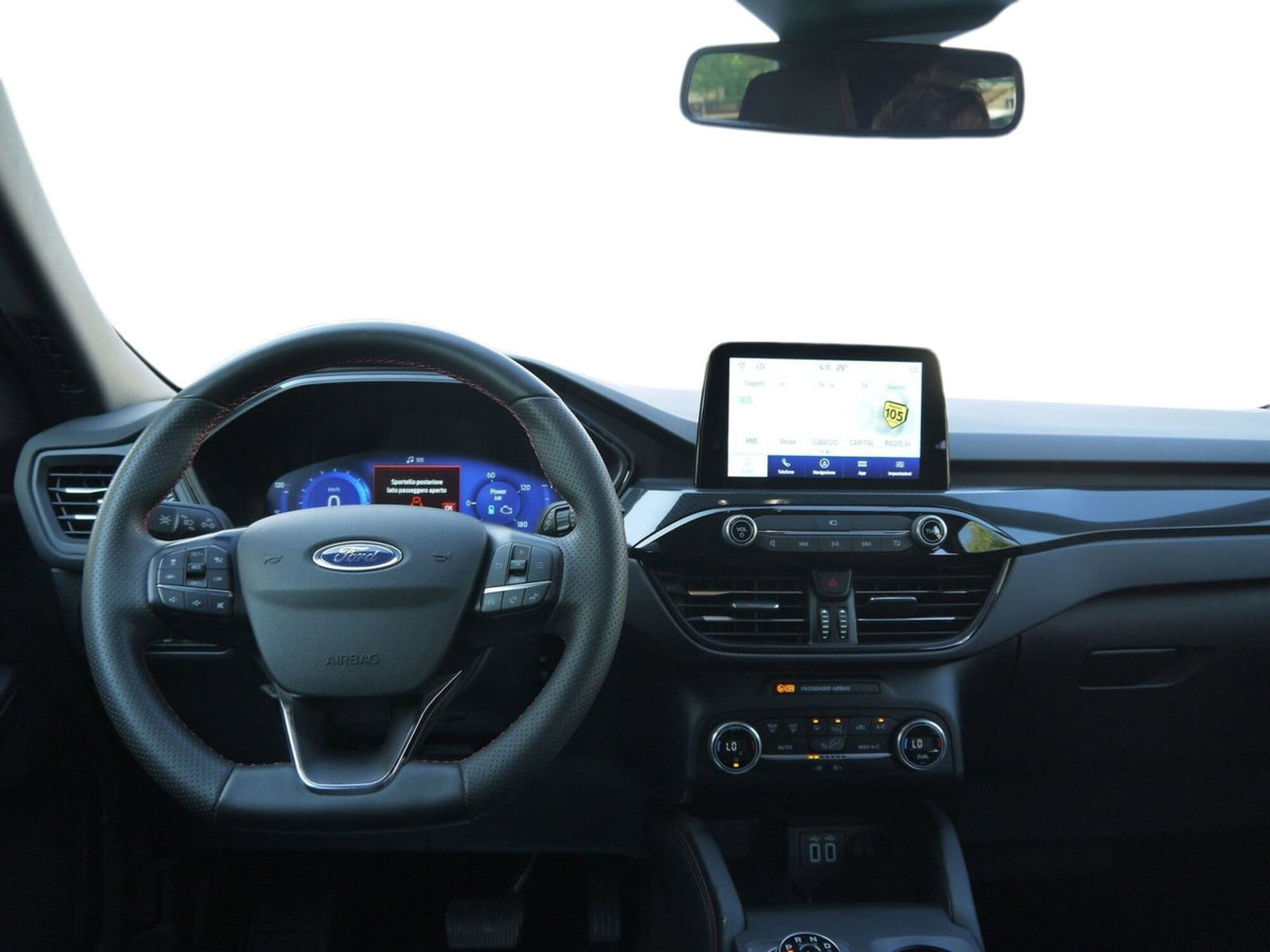 Ford Kuga 2.5 Plug In Hybrid 225 CV CVT 2WD ST-Line (14)
