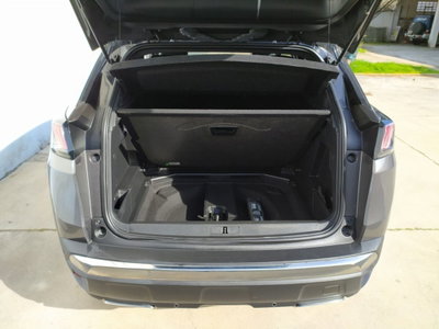 Peugeot 3008 BlueHDi 130 S&S EAT8 GT Pack (14)