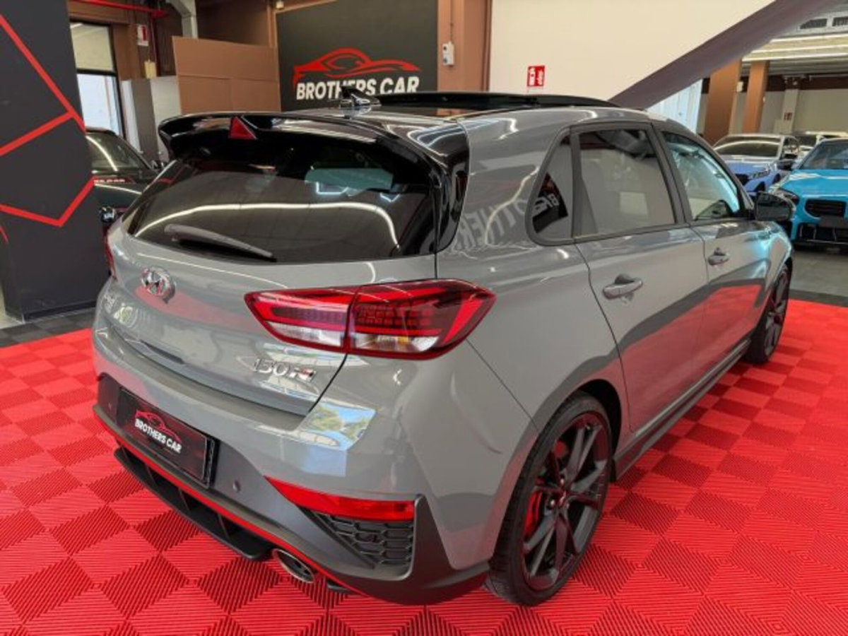 Hyundai i30 2.0 T-GDI 280 CV 5 porte DCT N Performance (7)