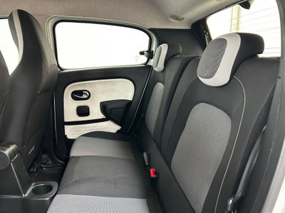 Renault Twingo 1.0 SCe Live (14)