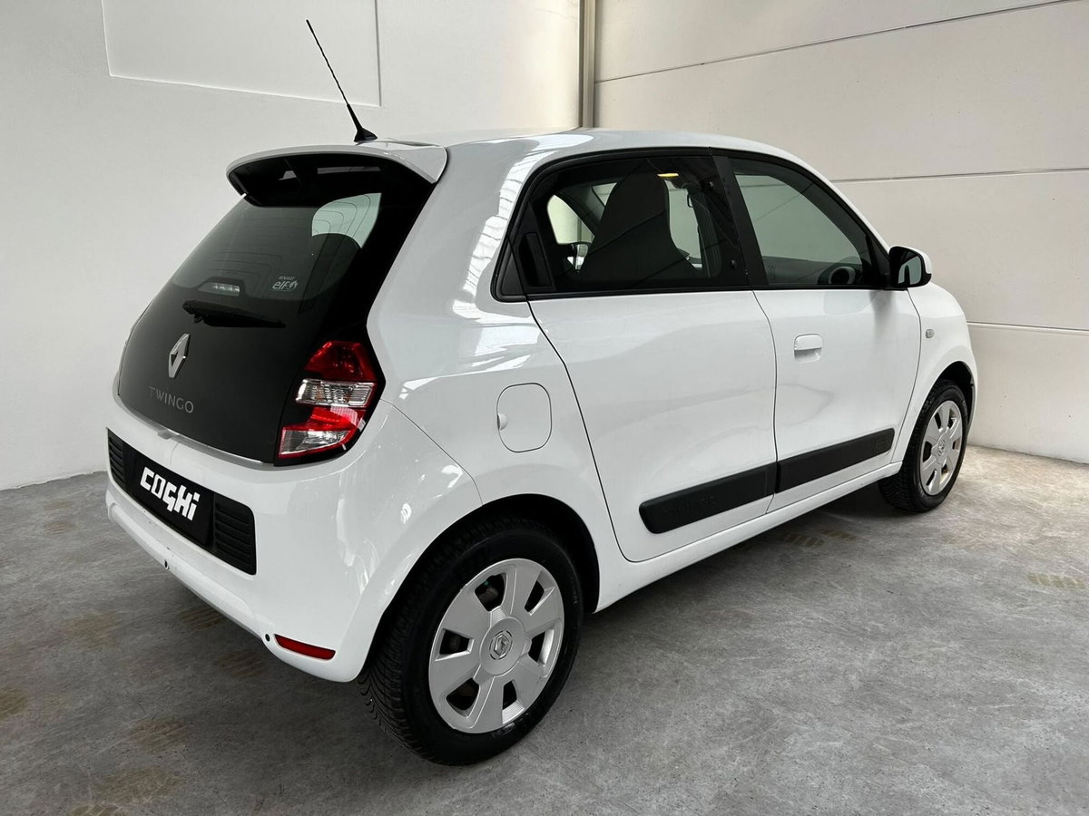 Renault Twingo 1.0 SCe Live (5)