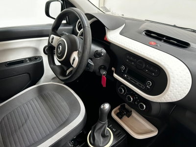 Renault Twingo 1.0 SCe Live (7)